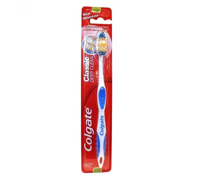 COL029 Colgate Classic Deep Clean Toothbrush – Pack of 12